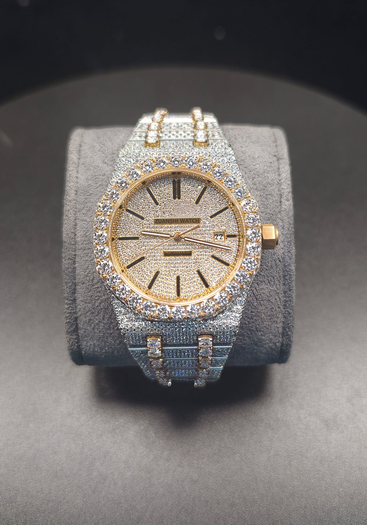 Luxury APT Hip Hop Rosegold Roman Dial Moissanite Iced Out Men's Watch