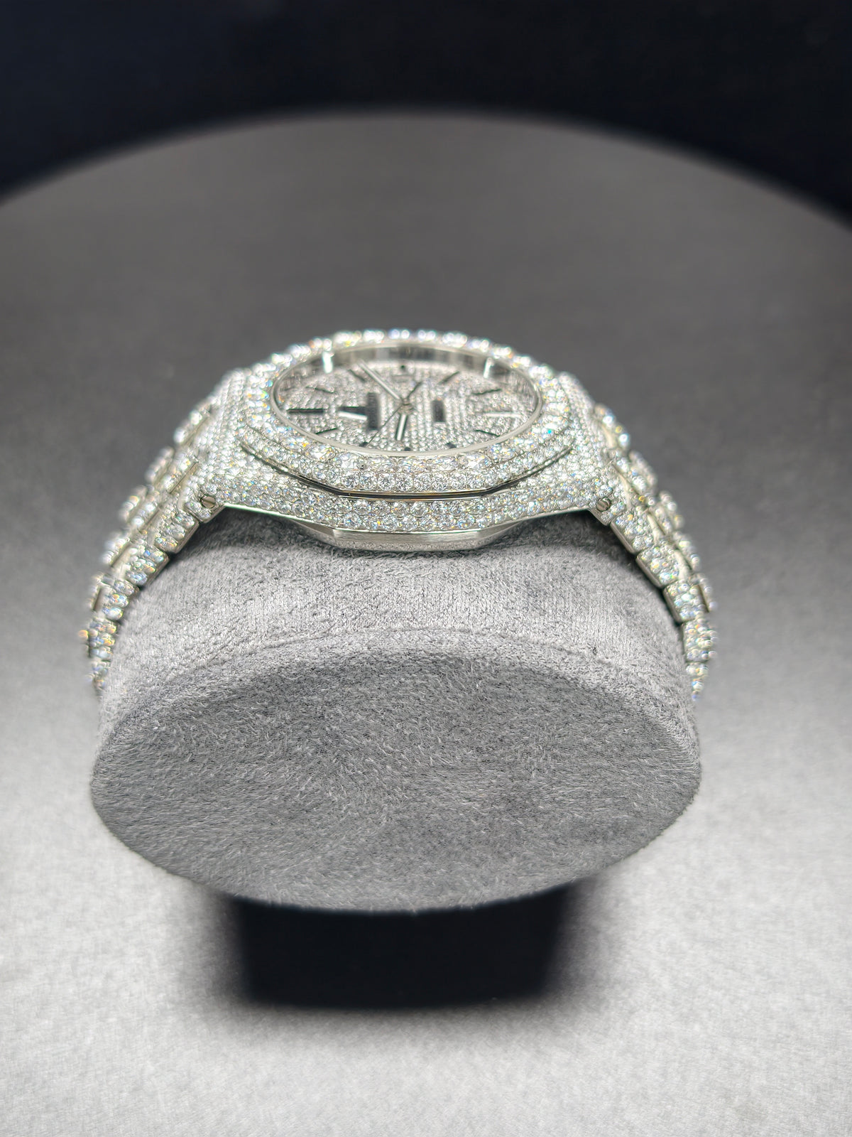 Luxury APT Hip Hop Silver Roman Dial Moissanite Iced Out Men's Watch